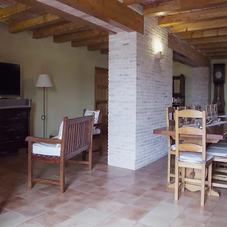Сasa de vacaciones 17th Century In Bages Near Montserrat *