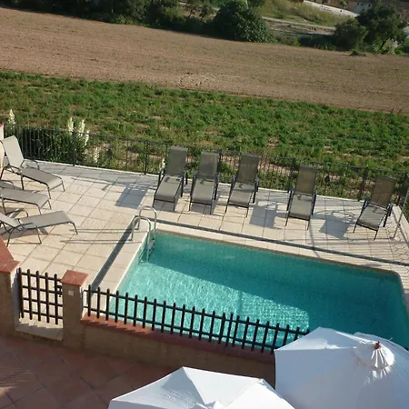 17th Century In Bages Near Montserrat Holiday home Castellfollit del Boix