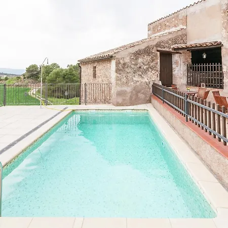Holiday home 17th Century In Bages Near Montserrat Castellfollit del Boix