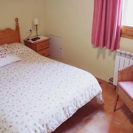 17th Century In Bages Near Montserrat Holiday home Castellfollit del Boix